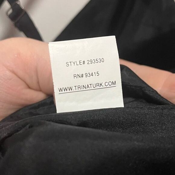 Trina Turk Black Ruffle Tiered Spaghetti Strap Criss Cross Dress Size 2 - Picture 3 of 6